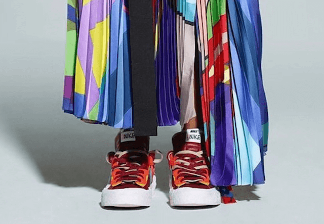 SACAI KAWS NIKE BLAZER LOW